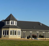 Paringa Grove Homestead - Palm Beach Accommodation