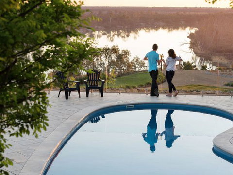 Rilli Retreat - Palm Beach Accommodation 0