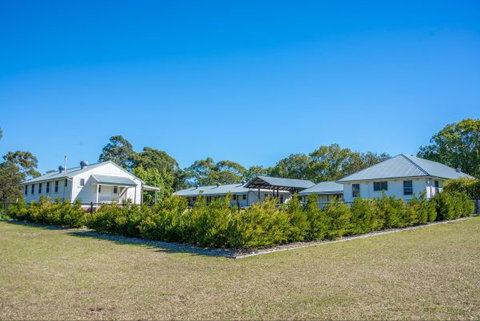 Sydney Olympic Park Lodge - Palm Beach Accommodation 0