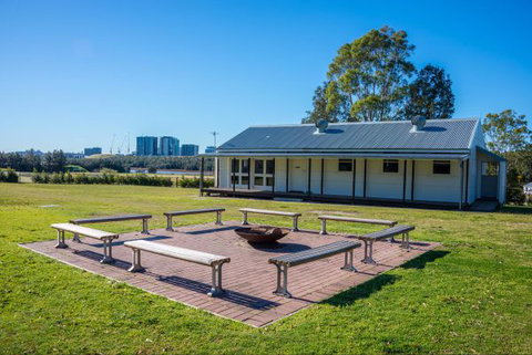 Sydney Olympic Park Lodge - Palm Beach Accommodation 8