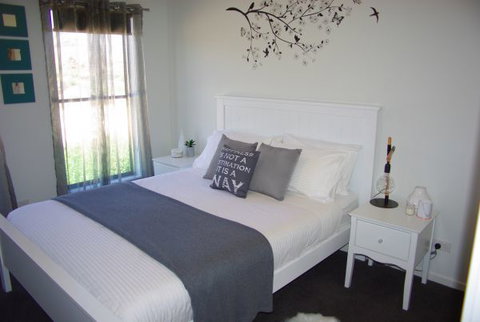 Yalooka Farm - Palm Beach Accommodation 1