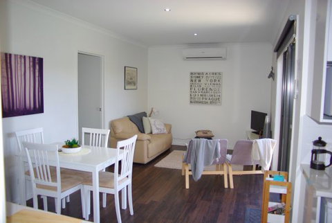 Yalooka Farm - Palm Beach Accommodation 2