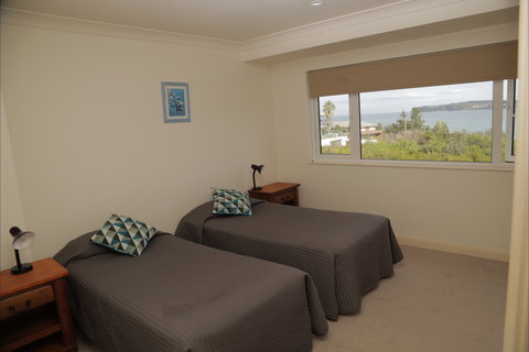 A Beach House Near Manly Two - Palm Beach Accommodation 5