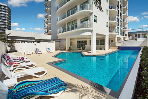 Aqua Vista Luxury Resort - Palm Beach Accommodation 9