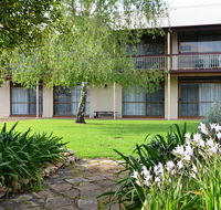 Coonawarra Motor Lodge - Palm Beach Accommodation
