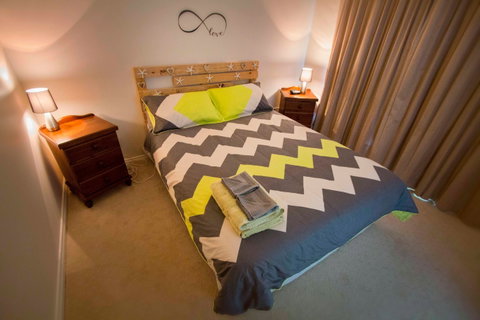 Pelican Perch Retreat - Palm Beach Accommodation 6