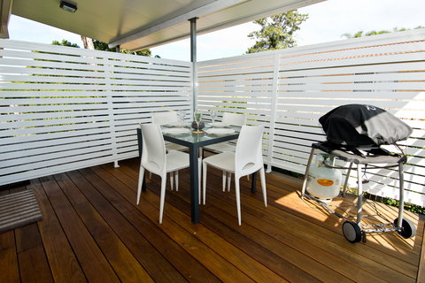 Wynnum Bayside Apartments - Palm Beach Accommodation 5