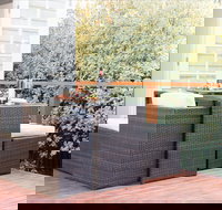 A Coonawarra Experience - Palm Beach Accommodation