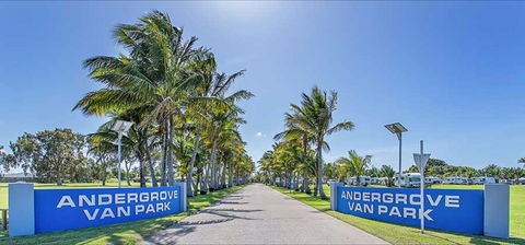 Andergrove Van Park - Palm Beach Accommodation 0