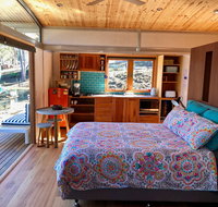 Free Spirit Pods - Palm Beach Accommodation