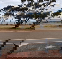 Sunset Sippers - Palm Beach Accommodation