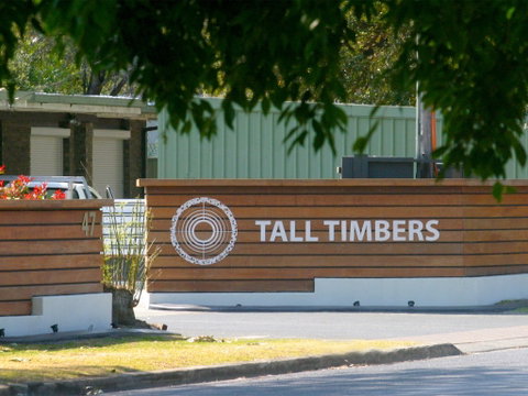 Tall Timbers Caravan Park - Palm Beach Accommodation 0