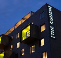 The Cullen - Palm Beach Accommodation