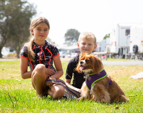 Belmont Lakeside Holiday Park - Palm Beach Accommodation 2