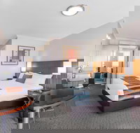 Central Motel and Apartments BW Signature Collection - Palm Beach Accommodation