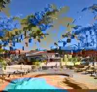 Costa Rica Motel - Palm Beach Accommodation