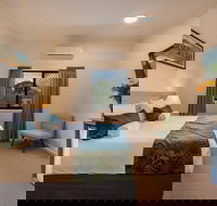 MAS Country Club Maclean Motel - Palm Beach Accommodation