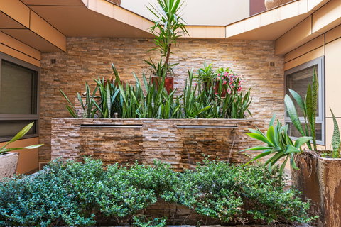 Quality Suites Camperdown - Palm Beach Accommodation 0