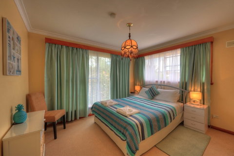 Alice Beside The Sea - Palm Beach Accommodation 2