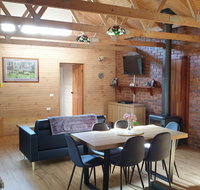 Blue Wren Haven - Palm Beach Accommodation