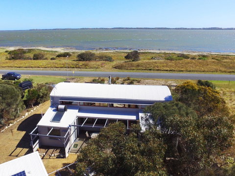 Coorong Aurora - Breathtaking Waterfront Escape - Palm Beach Accommodation 0