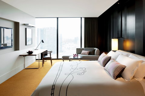 Crown Metropol Melbourne - Palm Beach Accommodation 1