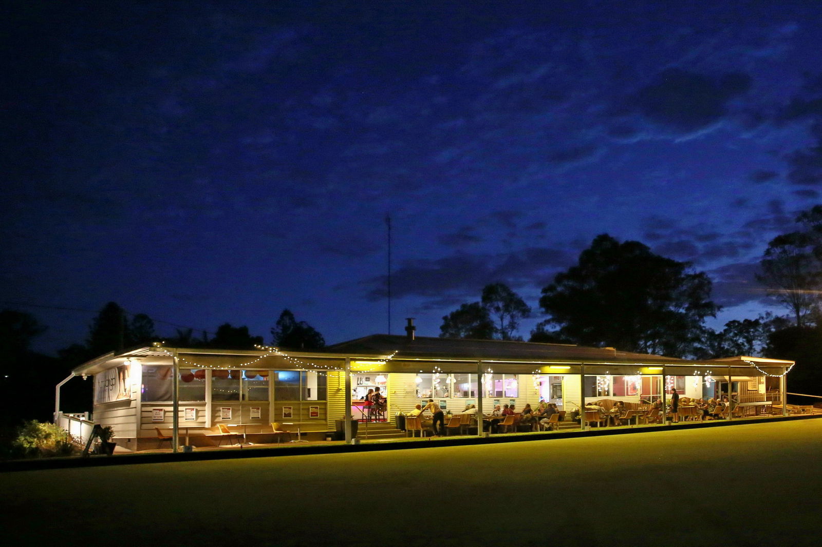 Kandanga QLD Palm Beach Accommodation