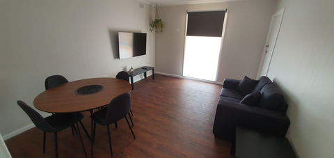 LOSOK Property Group - Palm Beach Accommodation 0
