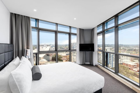 Meriton Suites Church Street, Parramatta - Palm Beach Accommodation 1