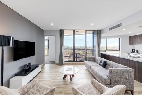 Meriton Suites Church Street, Parramatta - Palm Beach Accommodation 2