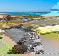 Peterborough House  Motel - Palm Beach Accommodation