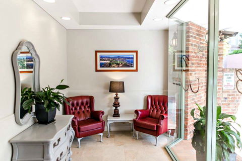 The Belmore All-Suite Hotel - Palm Beach Accommodation 2