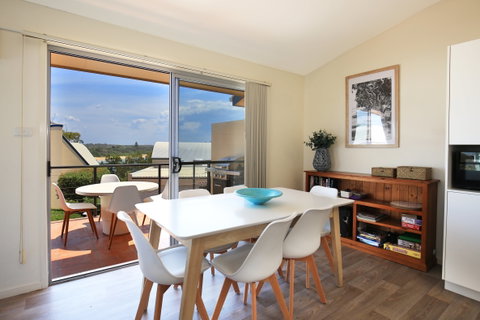The Cove At Culburra - Palm Beach Accommodation 2
