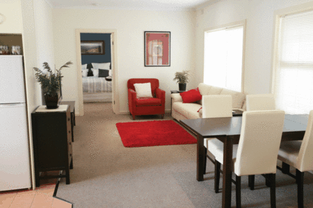 Off Mountain Accommodation - Palm Beach Accommodation