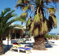 Tradewinds Seafront Apartments - Palm Beach Accommodation