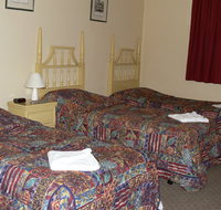 Knickerbocker Hotel Motel - Palm Beach Accommodation