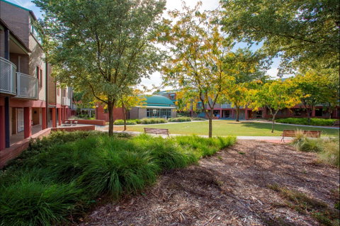 AIS Athletes Village - Australian Institute Of Sport - Palm Beach Accommodation 1