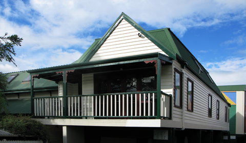 Dlux + Escape @ Lorne - Palm Beach Accommodation 1