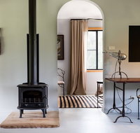 Nulla Nulla Blacksmiths Farm - Palm Beach Accommodation