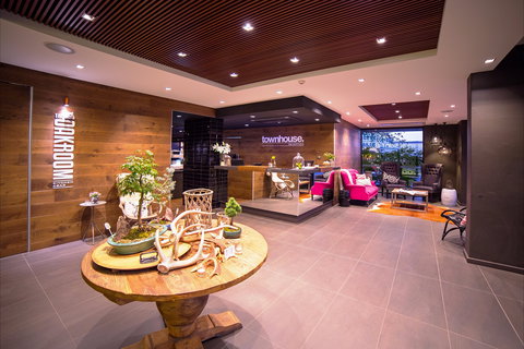 Townhouse Hotel Wagga And Apartments By Townhouse - Palm Beach Accommodation 2