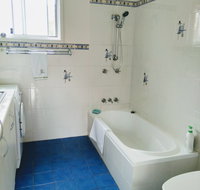 Basin Bliss - Palm Beach Accommodation