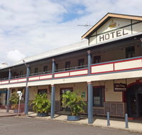 Crown Hotel Motel - Palm Beach Accommodation