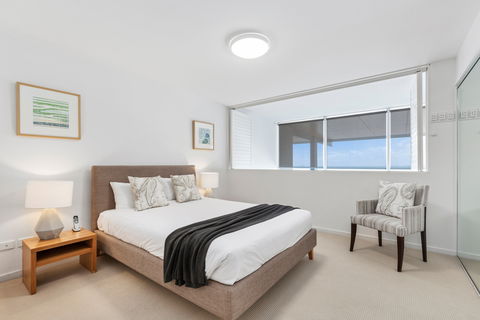 Echelon Apartments Yeppoon - Palm Beach Accommodation 1