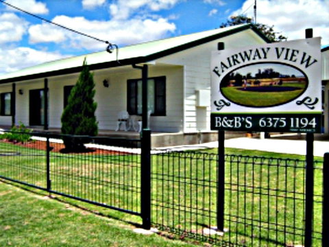 Fairway View Cottage - Palm Beach Accommodation 0