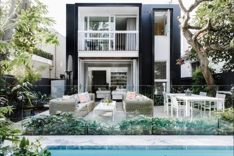 Luxico - Harbourside Retreat - Palm Beach Accommodation 0