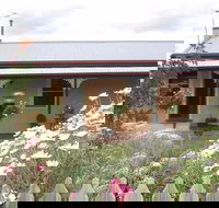 Ruby's Cottage - Palm Beach Accommodation