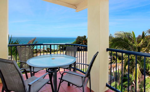 South Pacific Apartments - Palm Beach Accommodation 2