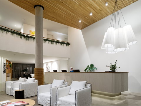 Bannisters Pavilion - Palm Beach Accommodation 2