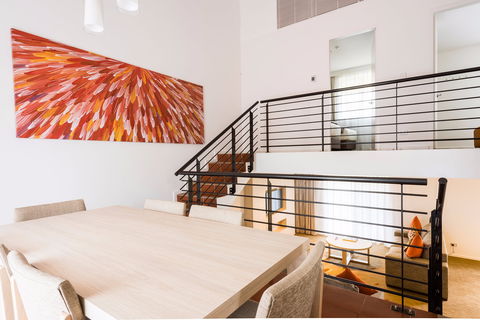 Emu Walk Apartments - Palm Beach Accommodation 1