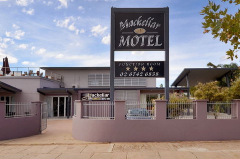 Mackellar Motel - Palm Beach Accommodation 0